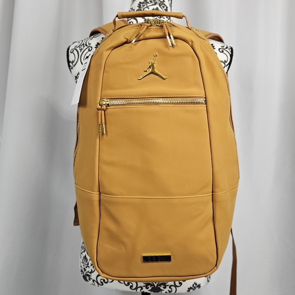 Jordan Handbags - NWT Nike Air Jordan Collaborator Nubuck Backpack 13"